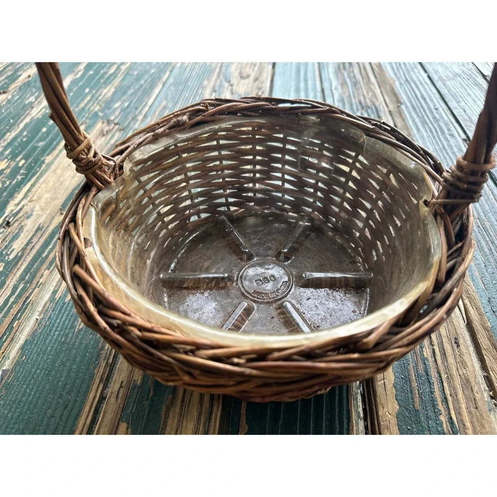 Rustic Woven Wicker Basket with Handle and Plastic Liner Small Round Planter